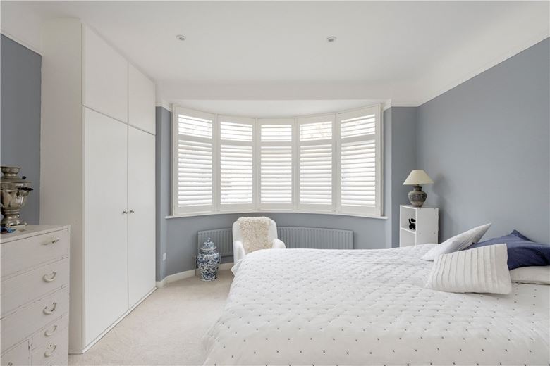 5 bedroom house, Magdalen Road, London SW18 - Available