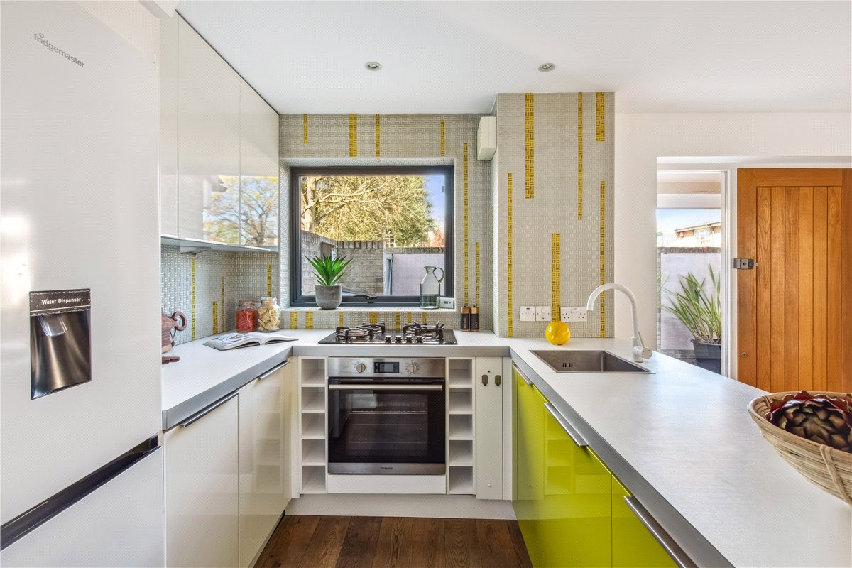 1 bedroom house, St. Anthony's Close, College Gardens SW17 - Sold