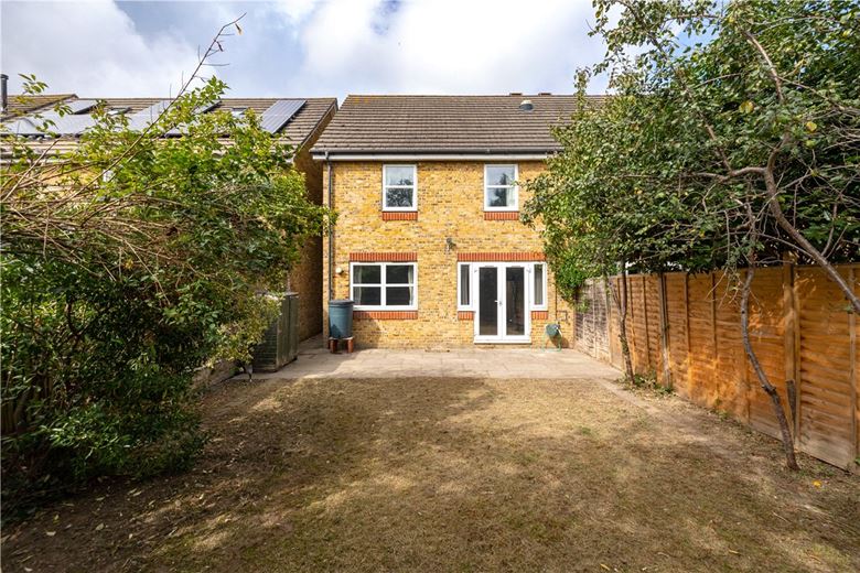 3 bedroom house, Victoria Mews, Earlsfield SW18 - Available