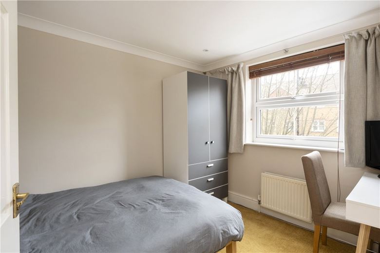 5 bedroom house, Elderfield Place, Heritage Park/Tooting Bec SW17 - Sold