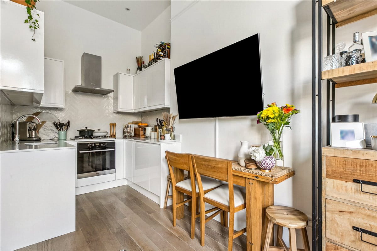 1 bedroom flat, St. Martins Court, Trinity Road, London SW17 - Sold