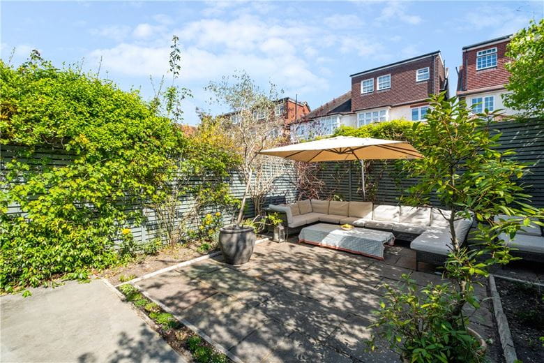 4 bedroom house, Marham Gardens, London SW18 - Sold