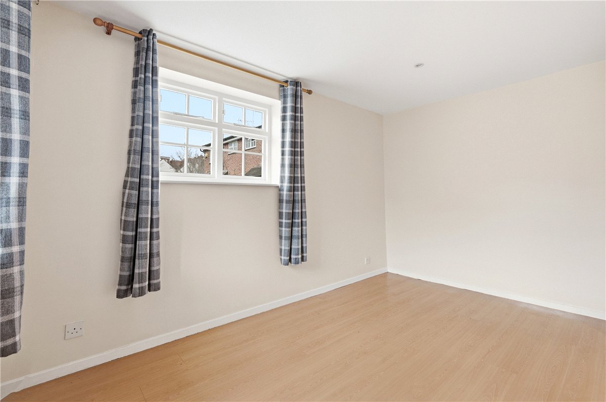 1 bedroom house, Ashdown Way, Balham SW17 - Available