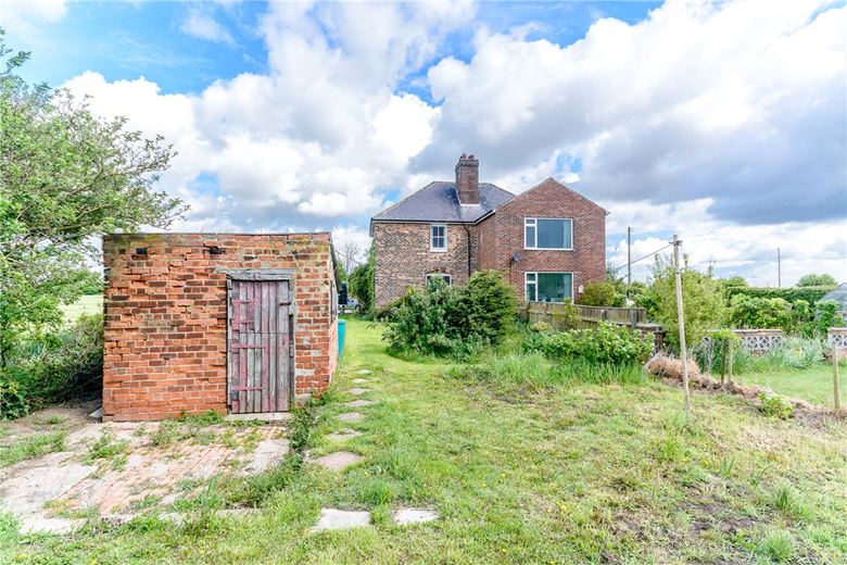 2 bedroom cottage, Channel Road, Sunk Island HU12 - Sold