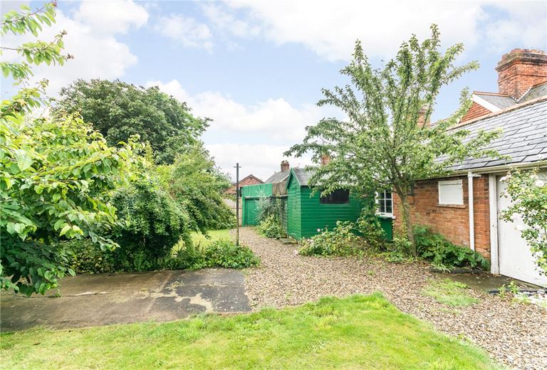 3 bedroom cottage, Main Street, Swine HU11 - Sold