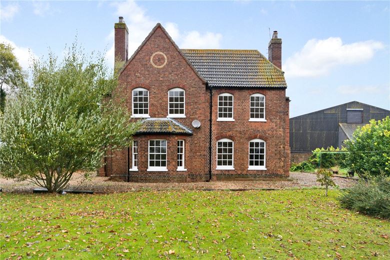 4 bedroom house, Channel Road, Sunk Island HU12 - Sold