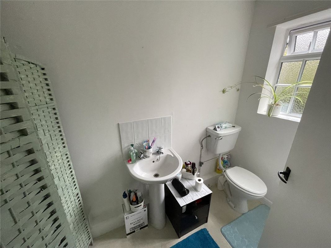  bedroom bungalow, Main Street, Heslington YO10 - Available