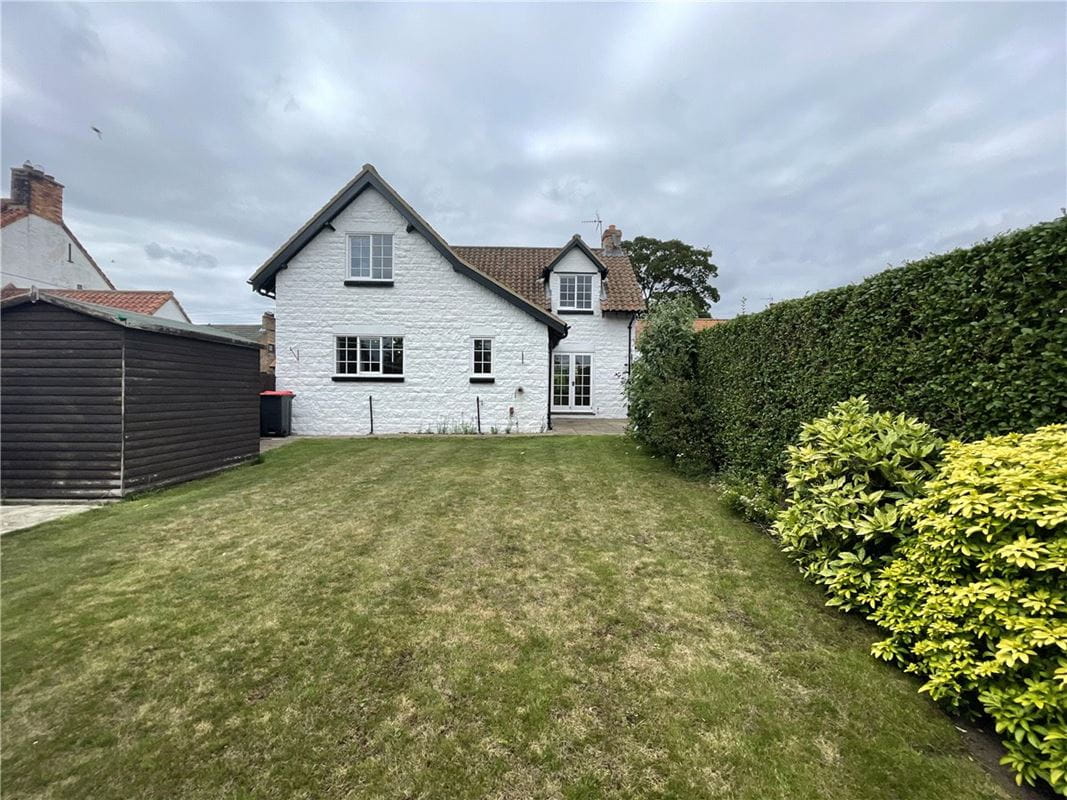 3 bedroom house, Wintringham, Malton YO17 - Available