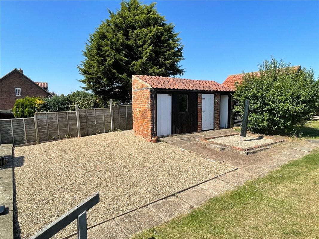 4 bedroom cottage, Wintringham, Malton YO17 - Let Agreed