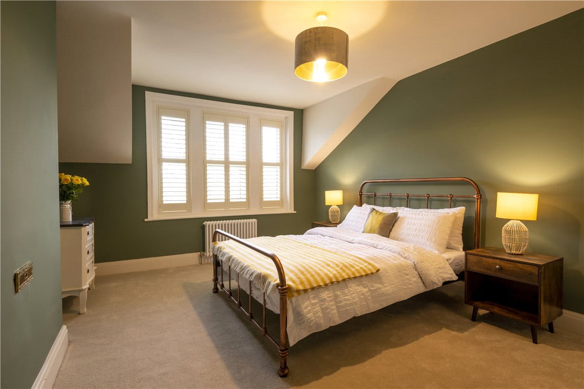 6 bedroom house, Harlow Moor Drive, Harrogate HG2