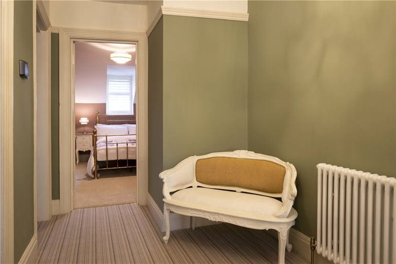 6 bedroom house, Harlow Moor Drive, Harrogate HG2