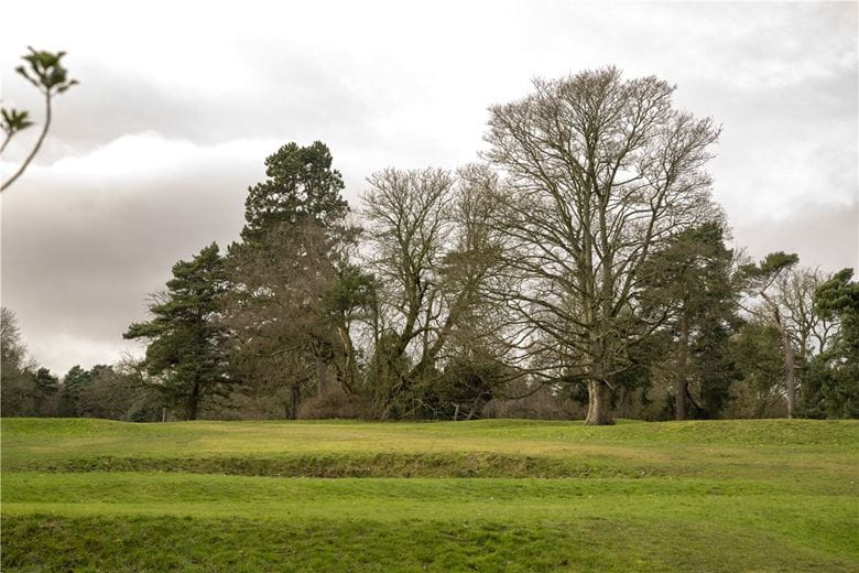 6 bedroom house, Harlow Moor Drive, Harrogate HG2