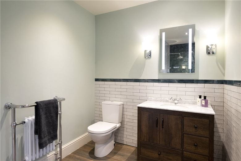 6 bedroom house, Harlow Moor Drive, Harrogate HG2