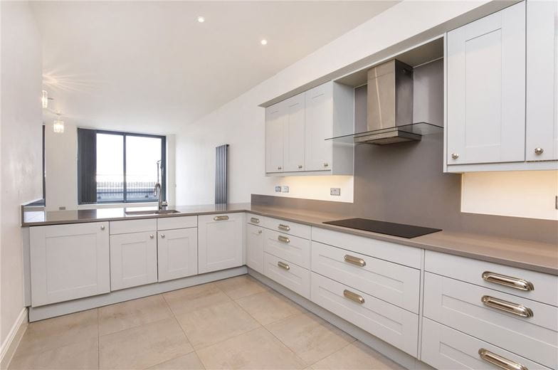 3 bedroom flat, The Residence, Bishopthorpe Road YO23 - Available