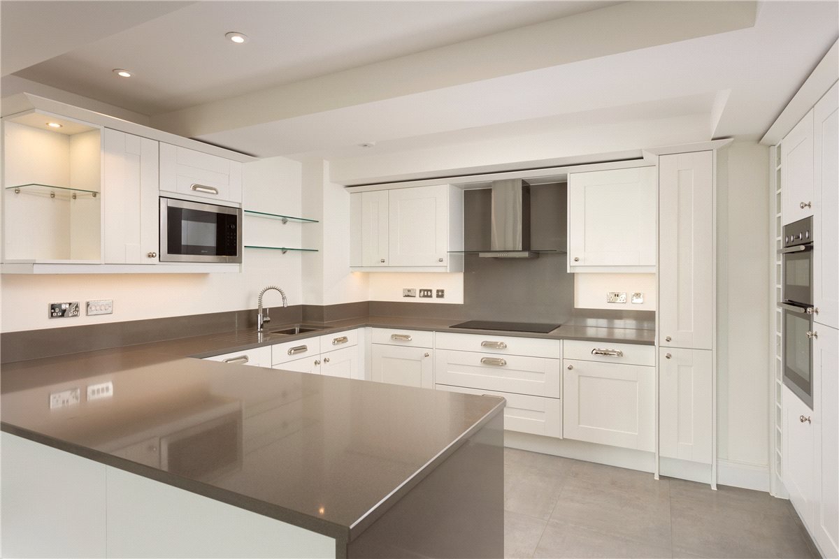 2 bedroom flat, The Residence, Bishopthorpe Road YO23