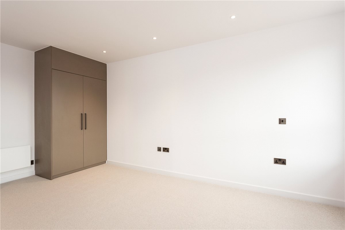 1 bedroom flat, Leetham House, Core 4 YO1