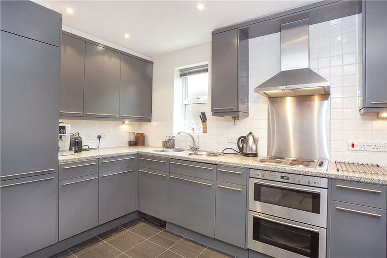 2 bedroom flat, Grange House, West Grange Court YO30 - Let Agreed