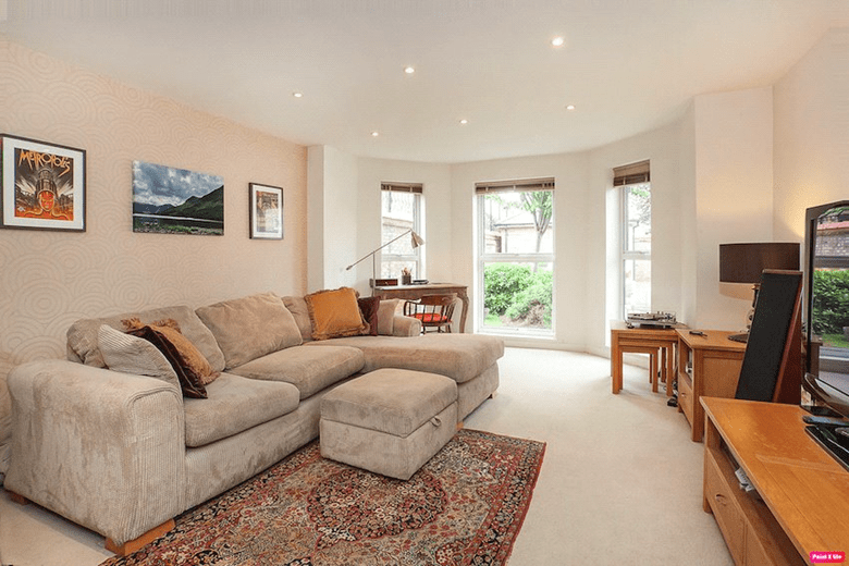2 bedroom flat, Grange House, West Grange Court YO30 - Let Agreed
