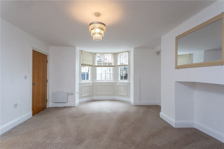 2 bedroom flat, Priory Street, York YO1