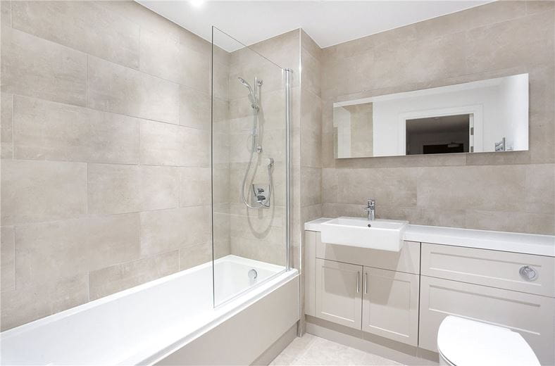 2 bedroom flat, Bellerby Court, Leetham Lane YO1