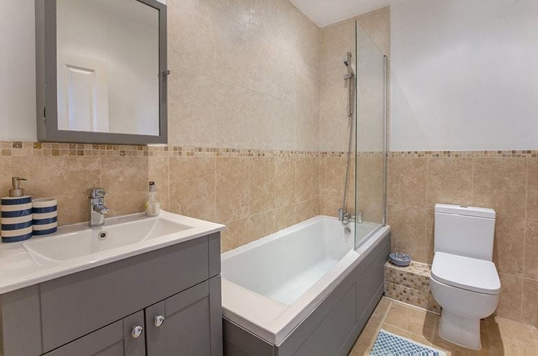 3 bedroom house, East Mount Road, York YO24