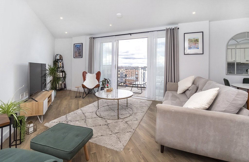 3 bedroom flat, Bellerby Court, Core 2 YO1