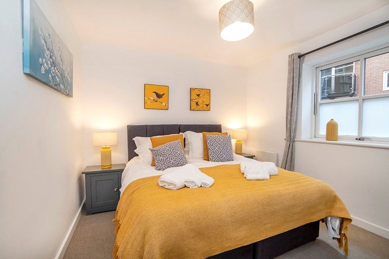 2 bedroom flat, Centurion Square, Skeldergate YO1