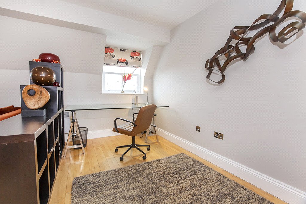 1 bedroom flat, Low Petergate, York YO1 - Let Agreed