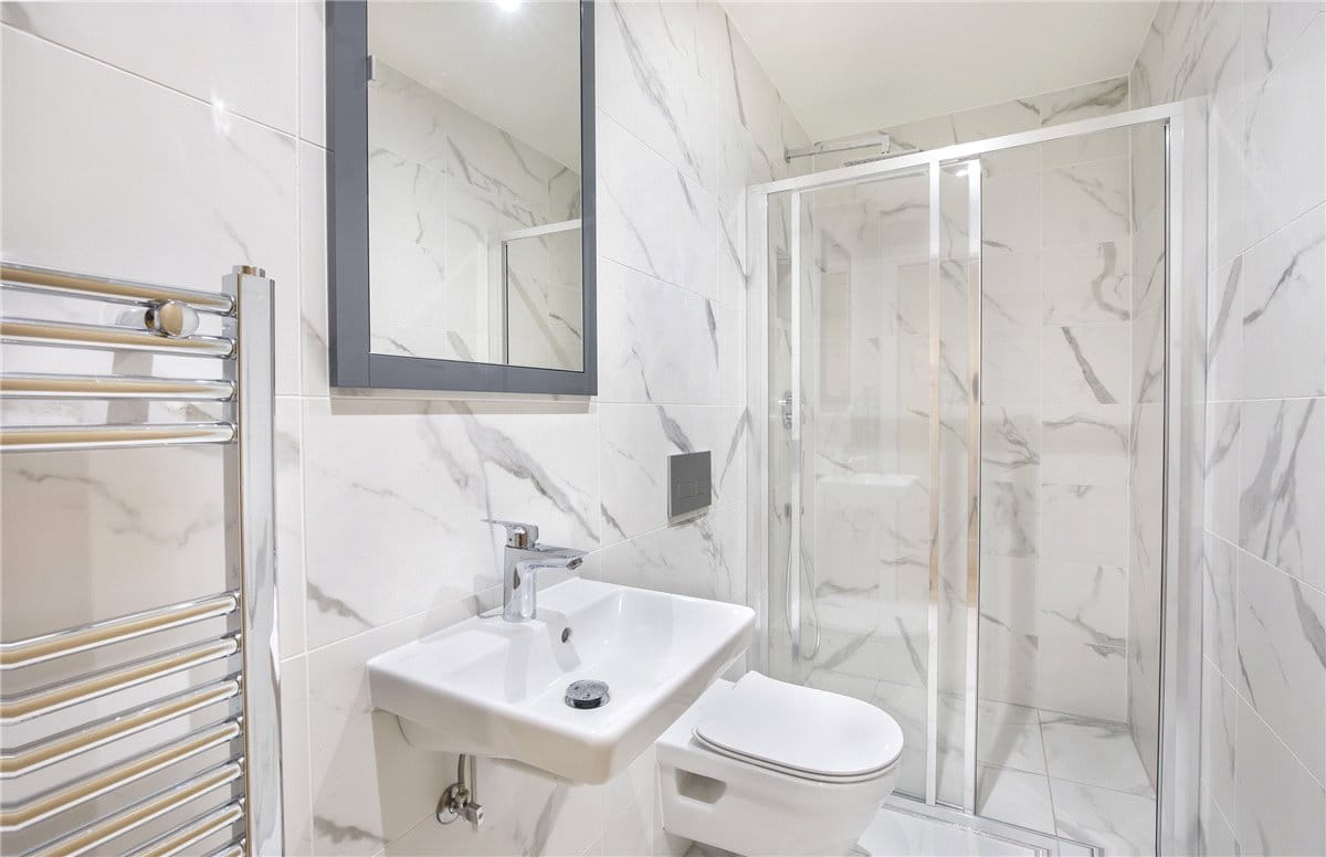 2 bedroom flat, Station Parade, Harrogate HG1 - Let Agreed