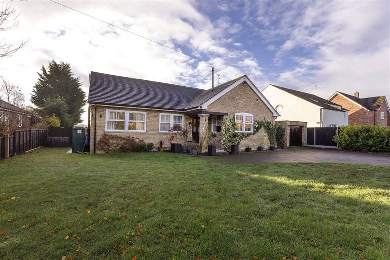 5 bedroom bungalow, Highfield Road, Bubwith YO8 - Let Agreed