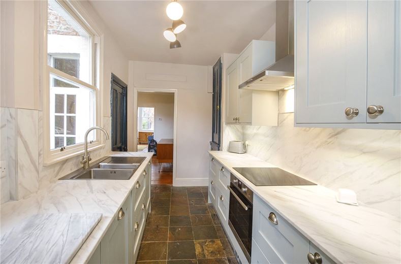 3 bedroom house, Upper Price Street, York YO23