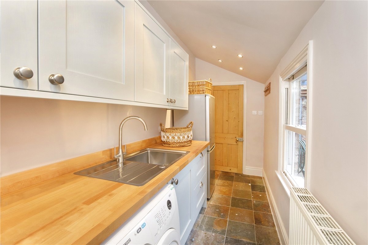 3 bedroom house, Upper Price Street, York YO23
