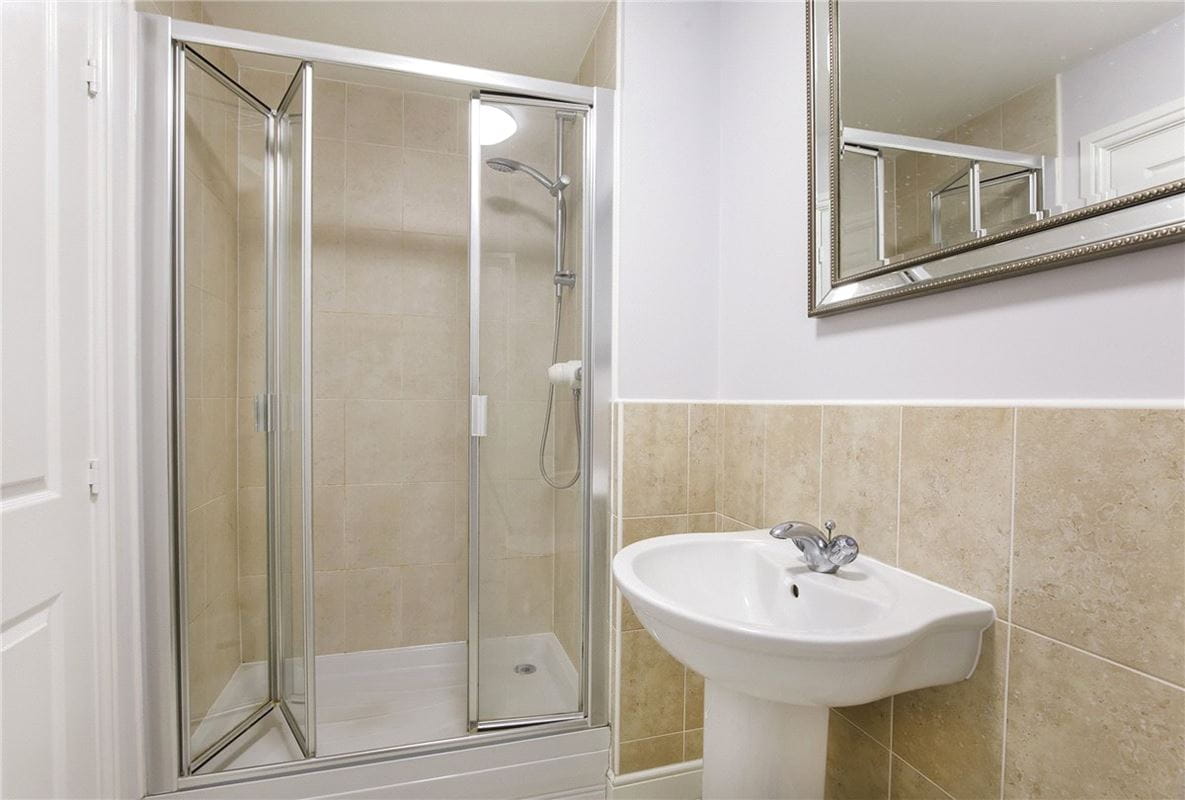 4 bedroom house, Gresford Close, Woolley Grange S75
