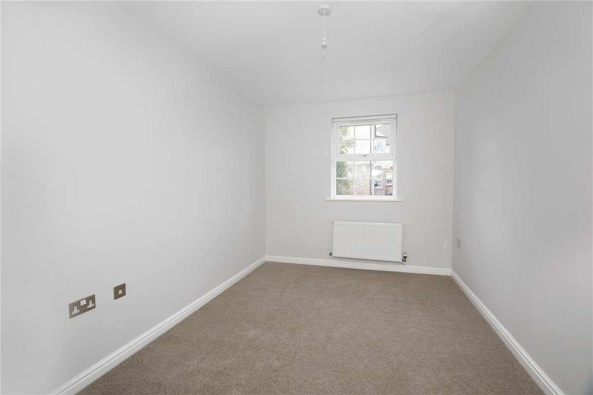 4 bedroom house, Coningham Avenue, York YO30