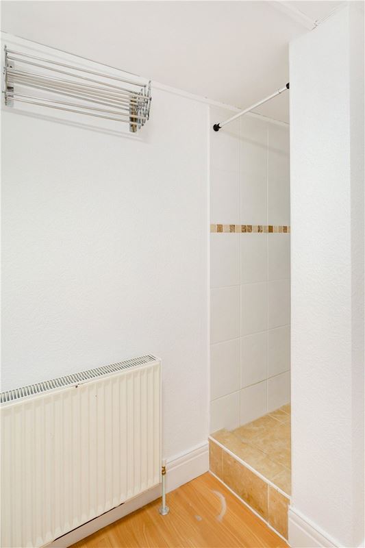 2 bedroom flat, Wentworth Court, Beech Grove HG2 - Let Agreed