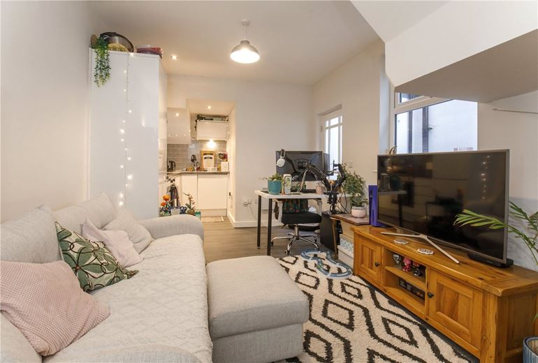 1 bedroom flat, The Village, Haxby YO32 - Available