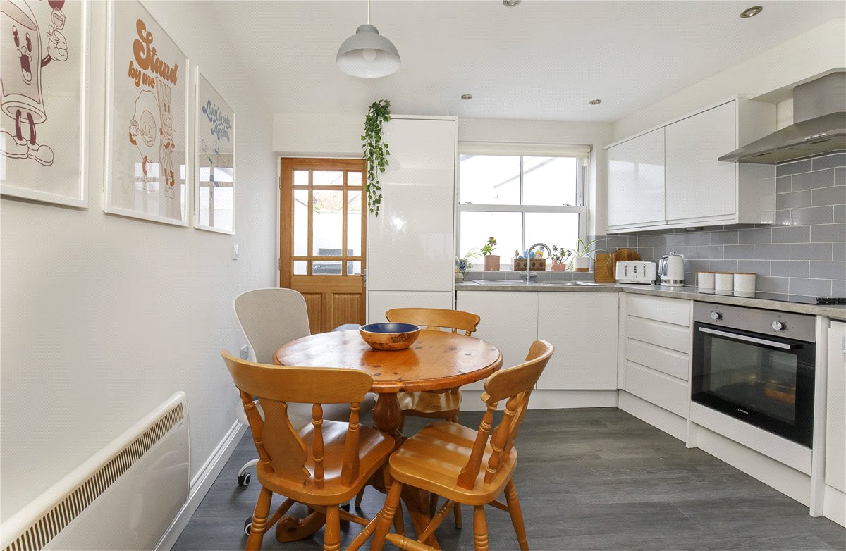 2 bedroom cottage, Church Street, Copmanthorpe YO23 - Let Agreed