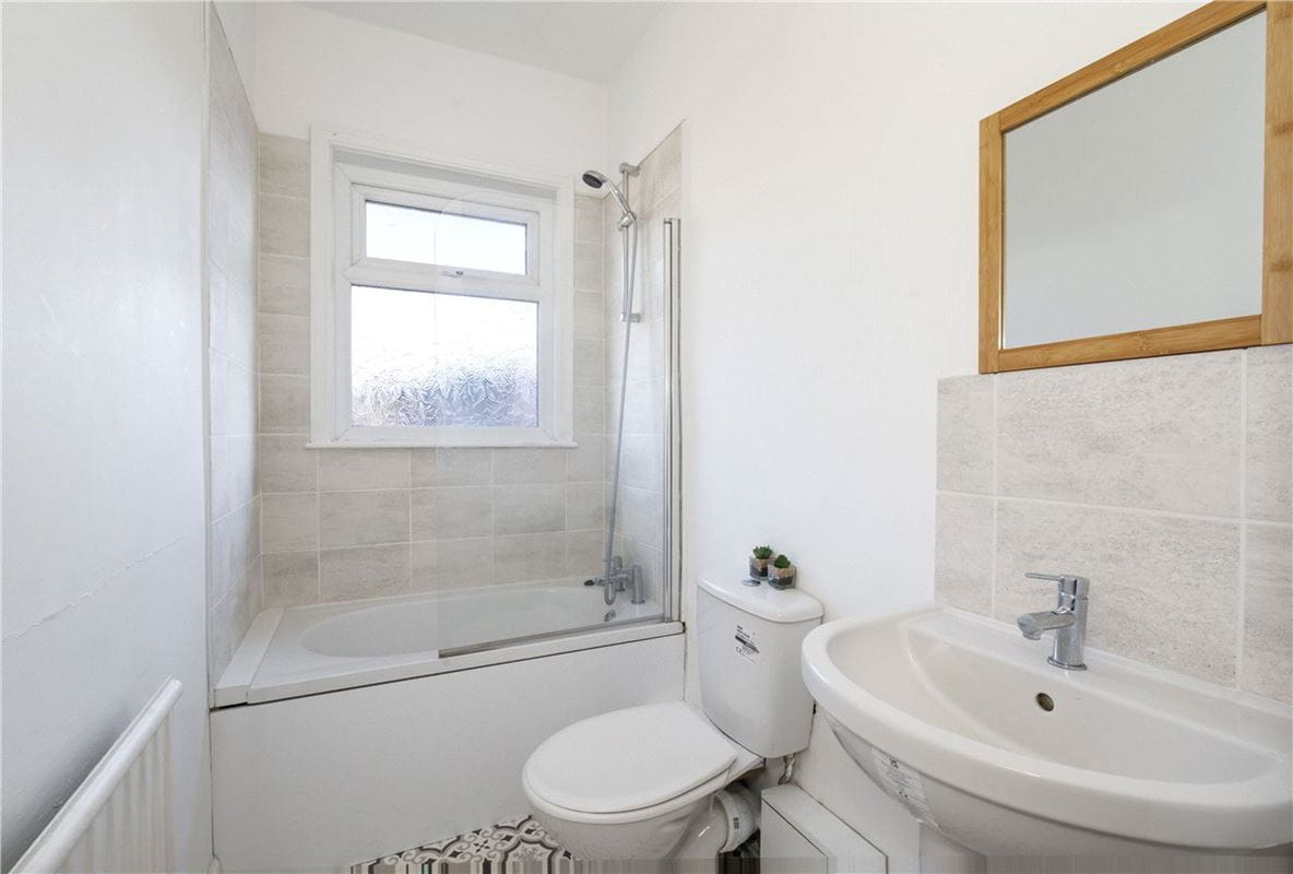 2 bedroom house, Nalton Street, Selby YO8 - Available