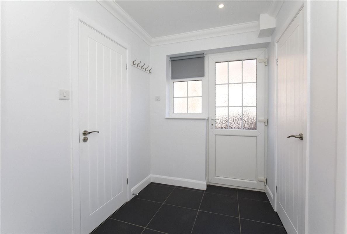 3 bedroom house, Highlands Avenue, Strensall YO32 - Available