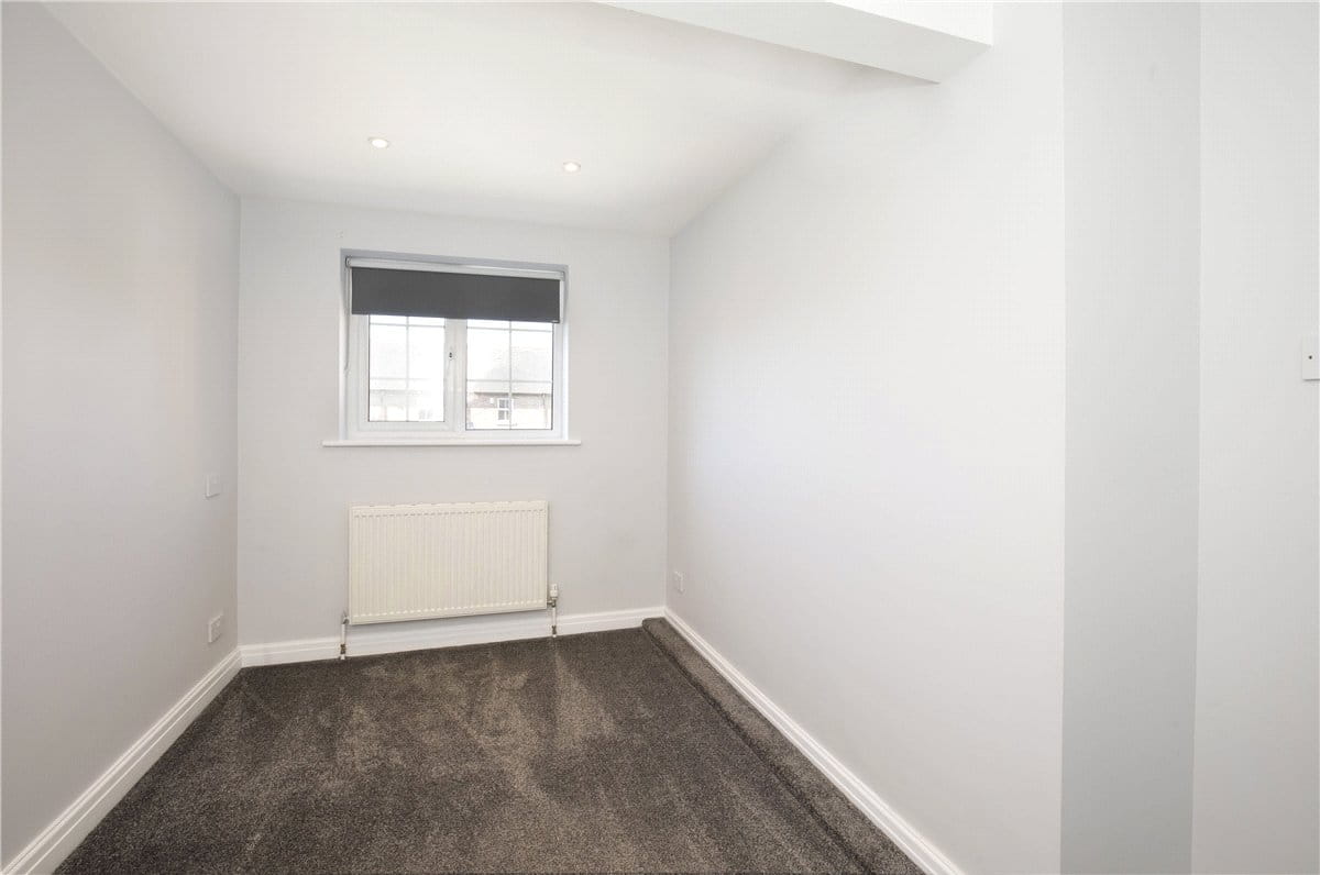 3 bedroom house, Highlands Avenue, Strensall YO32 - Available