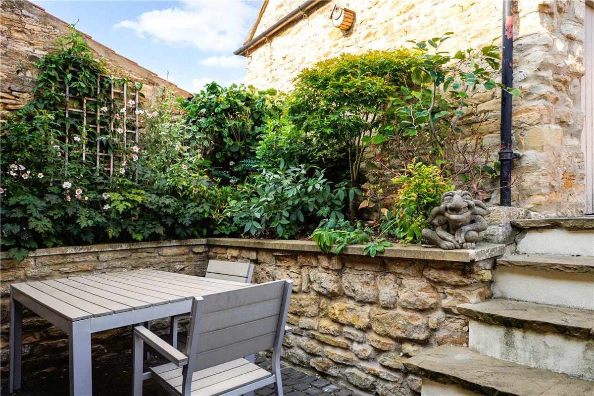 3 bedroom house, Main Street, Westow YO60 - Available