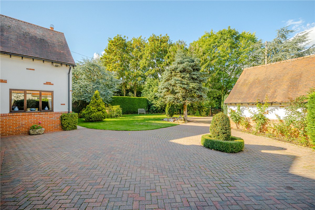 4 bedroom house, Pump Alley, Bolton Percy YO23 - Available