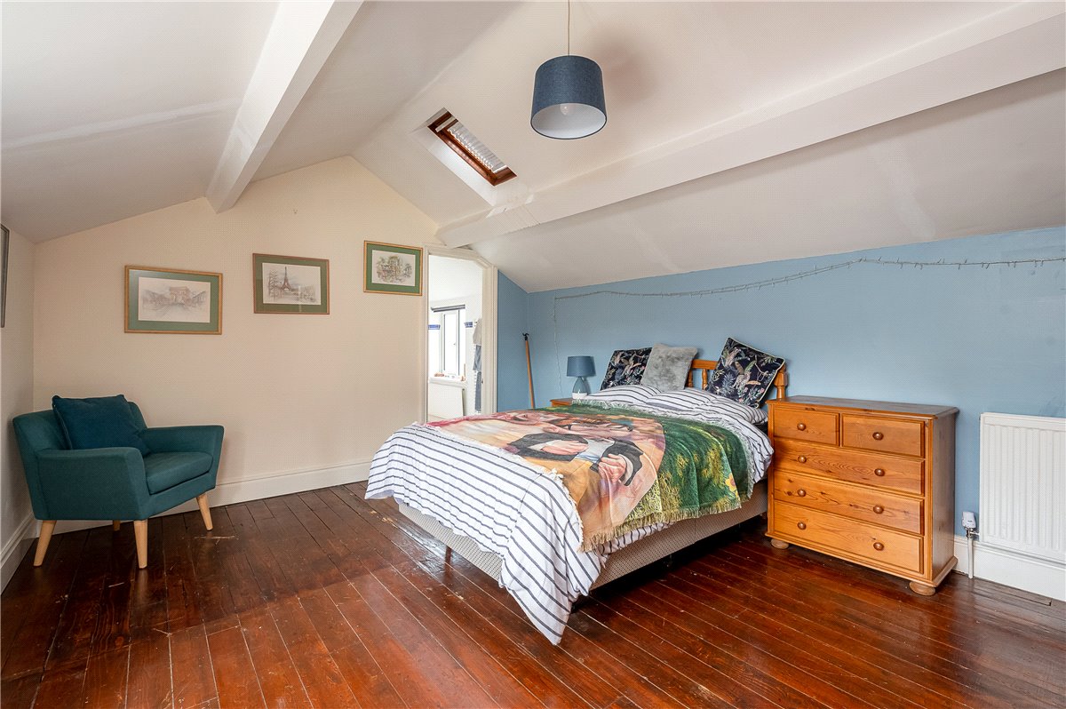 5 bedroom house, The Old Village, Huntington YO32 - Available