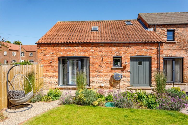 5 bedroom house, Breighton, Selby YO8 - Available