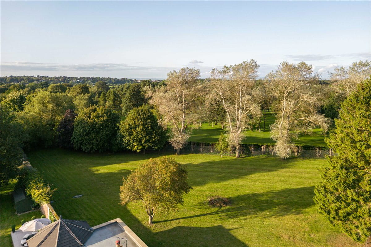 7 bedroom house, Welham, Malton YO17 - Available