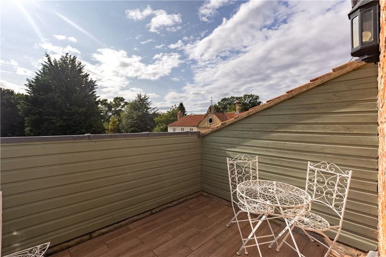 7 bedroom house, Welham, Malton YO17 - Available