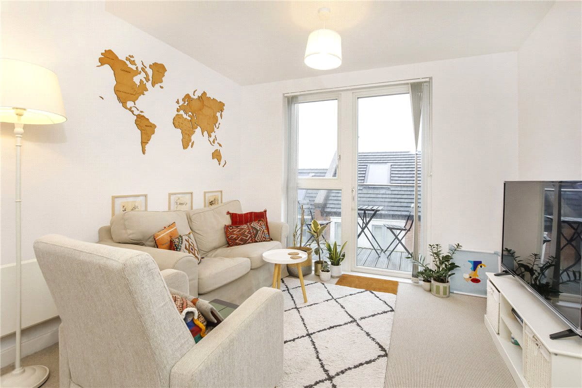 2 bedroom flat, Leetham House, Pound Lane YO1 - Available