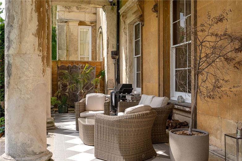 6 bedroom house, Grimston Park, Grimston LS24 - Available