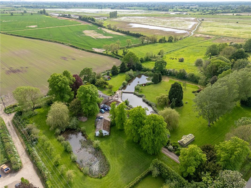  House, Aughton, York YO42 - Available