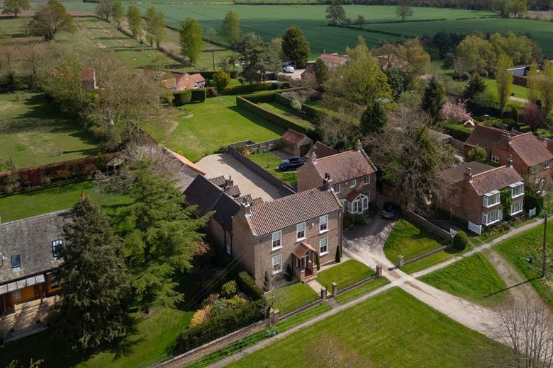 4 bedroom house, Flaxton, York YO60 - Sold STC